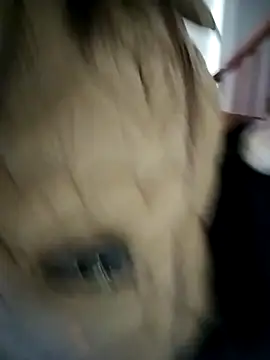 LiilyZi online show from March 11, 1:32 am