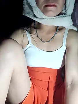 witch-xx online show from April 12, 9:39 pm