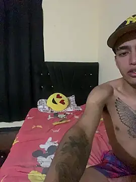 EmmaXDonald online show from March 17, 5:44 am