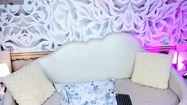 sweetness siren online show from July 13, 11:16 pm