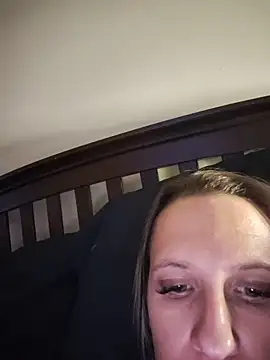 sexyymeli online show from August 1, 11:23 am