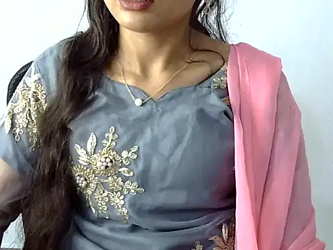 Mehaak  online show from February 9, 10:17 am