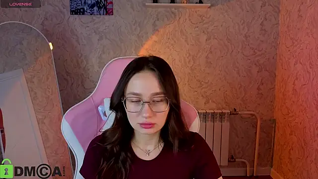  Kiki angel  online show from February 22, 7:09 am