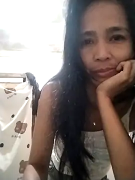 sweet maxine44 online show from April 16, 10:34 pm