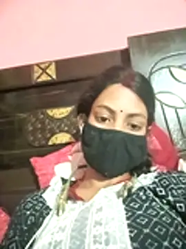 BIG QWEEN NO1 online show from April 6, 11:00 am