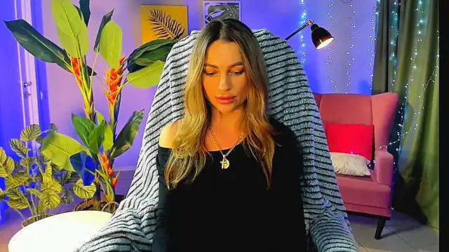 KrisWillis online show from February 16, 9:09 am