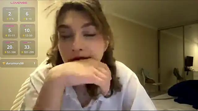 ElliKrovel online show from February 20, 3:24 pm