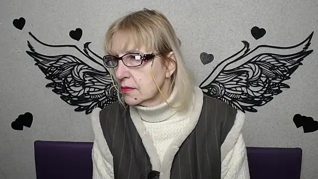 PattySanny online show from February 9, 2:08 pm