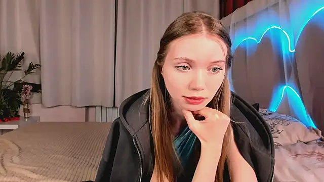 lada2k4 online show from February 8, 6:28 am