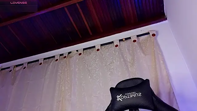  Yourdoll online show from April 8, 8:22 pm