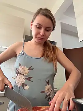 AlessiaandJay online show from May 11, 4:26 pm