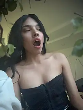 jadelaurent online show from July 11, 11:16 pm