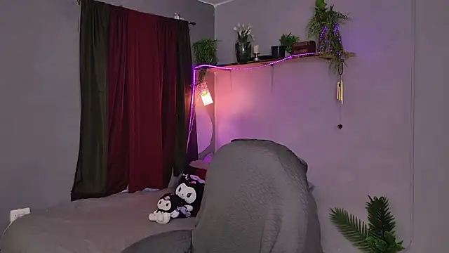 juliettafox online show from February 17, 3:11 pm