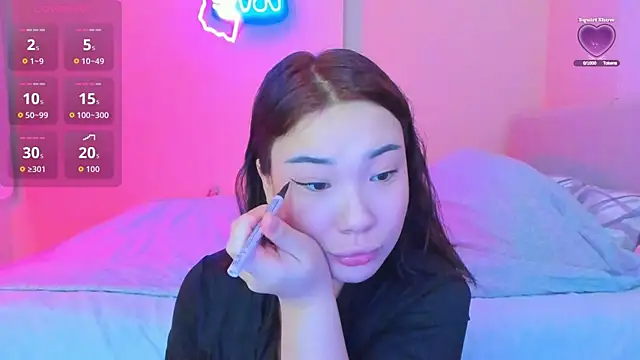 sexaxion lee online show from April 13, 3:30 am