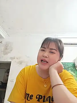 Kee-kimlee online show from June 10, 4:33 am