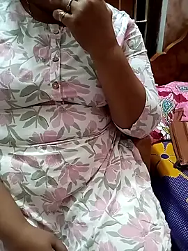 white rose 05 online show from February 11, 2:40 pm