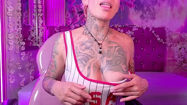 Everlyn sexx online show from February 22, 4:08 pm