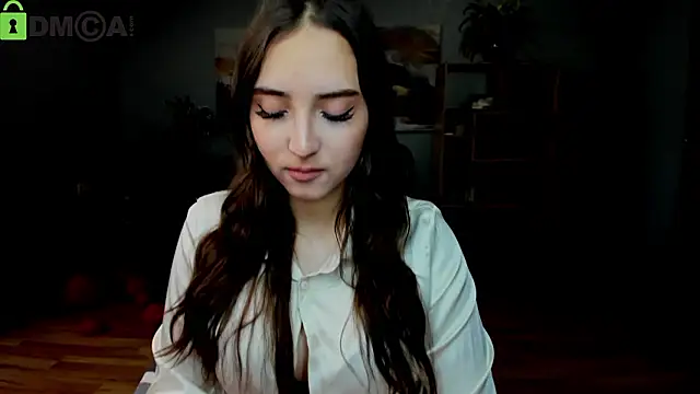 Effy Royse online show from March 9, 6:38 am