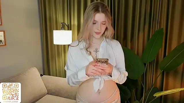 honey kors online show from March 23, 4:13 pm