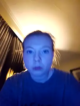 ShySweetheart online show from March 23, 4:40 am