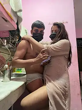 Zoya Hottest online show from April 11, 5:38 pm