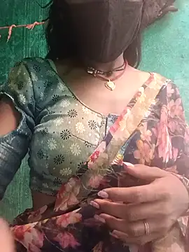 Desi Couple P online show from June 15, 12:38 pm