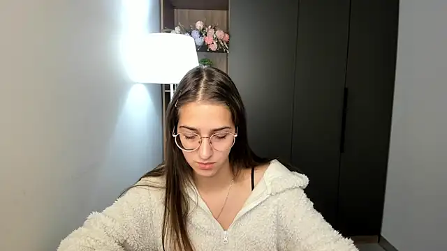 ClarineCasebolt online show from February 15, 5:21 am