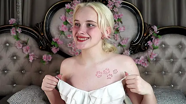 KirstinMcgeady online show from March 29, 11:42 am