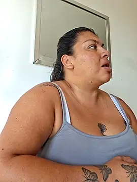 Juli Powl online show from February 19, 12:59 pm