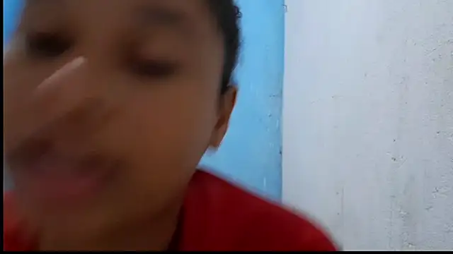 MadelynStamant online show from April 6, 12:06 pm