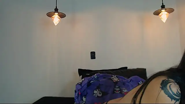 alien eyes09 online show from February 23, 2:01 am