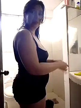 Victoria42 online show from April 12, 10:34 pm