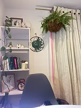 Abril Thompson221 online show from March 31, 12:32 am