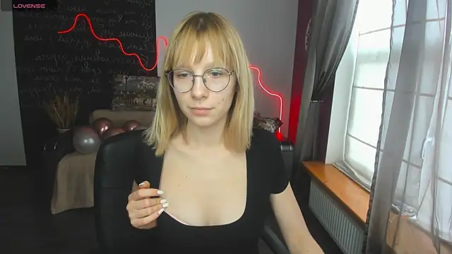 CandicaHoney online show from February 23, 12:48 pm