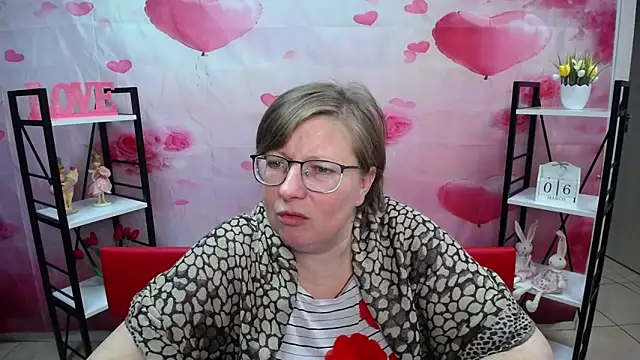 RadaChudna online show from March 6, 12:00 pm