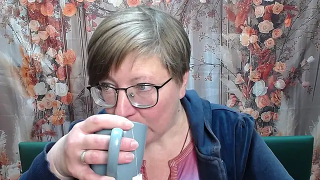 RadaChudna online show from April 14, 5:07 am