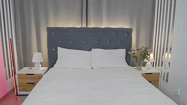 VikkyVonn online show from February 21, 12:17 pm