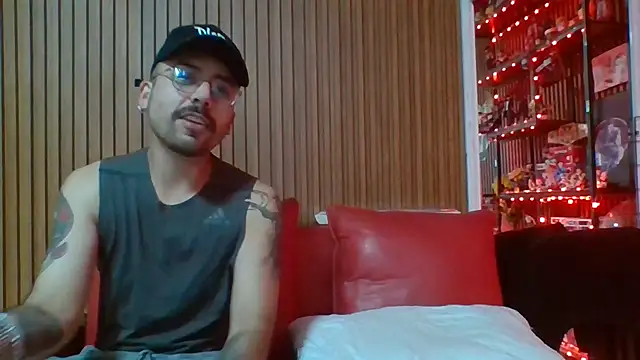 Karamel444 online show from March 18, 10:59 pm