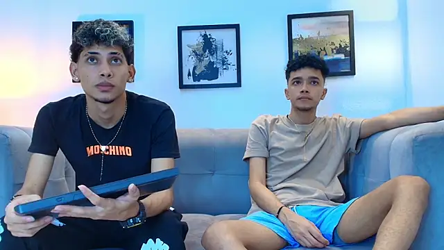 YOUNG BOYS HELL online show from April 7, 4:47 am