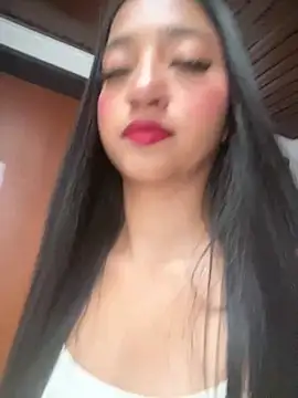 Daniela Pink online show from March 18, 1:05 pm