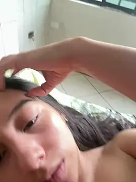 Valentinacouple online show from March 29, 1:43 pm