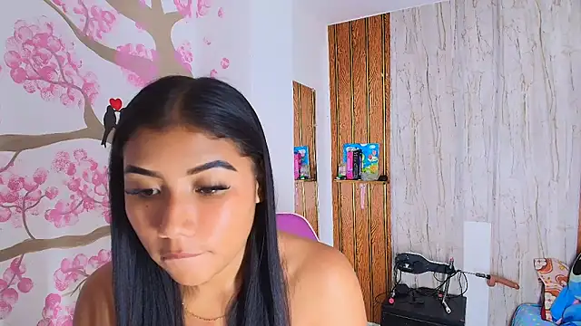 valenttina narvaez online show from March 26, 1:35 pm