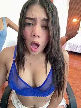 Luna rousse26 online show from April 3, 1:53 pm