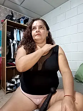 Valeria Moonhot online show from February 17, 3:28 am