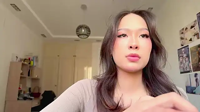 HannaOreo online show from April 14, 8:03 am