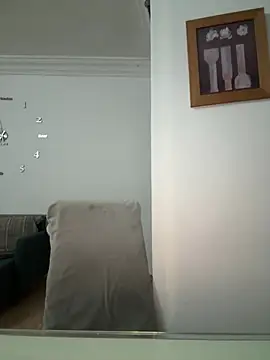 ProductiveCleat258 online show from February 27, 9:47 pm