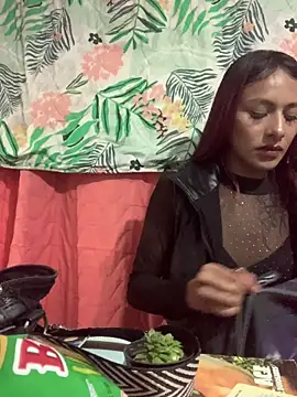 Emily-Fire online show from March 3, 9:43 pm