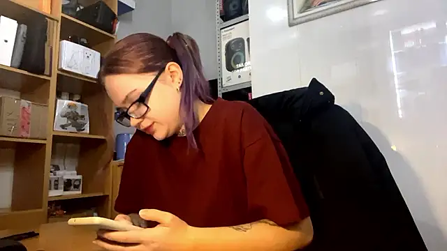 NeelyDalonzo online show from March 13, 6:47 am