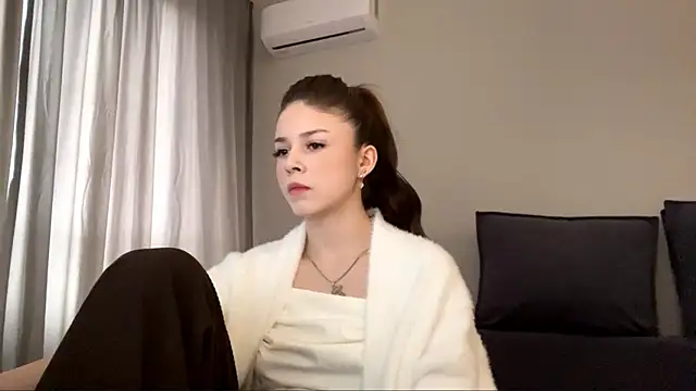 adelecloud online show from February 20, 8:38 am