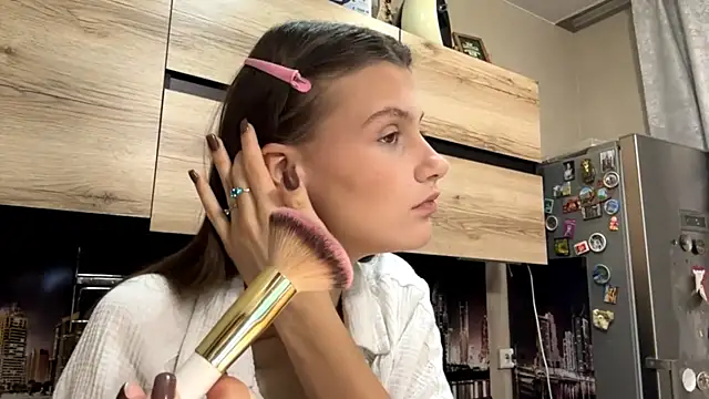 SwappingFate online show from February 18, 1:43 pm